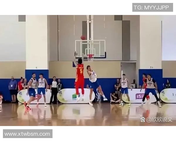 昨晚中国男篮与俄罗斯队激战正酣精彩瞬间回顾与赛后分析